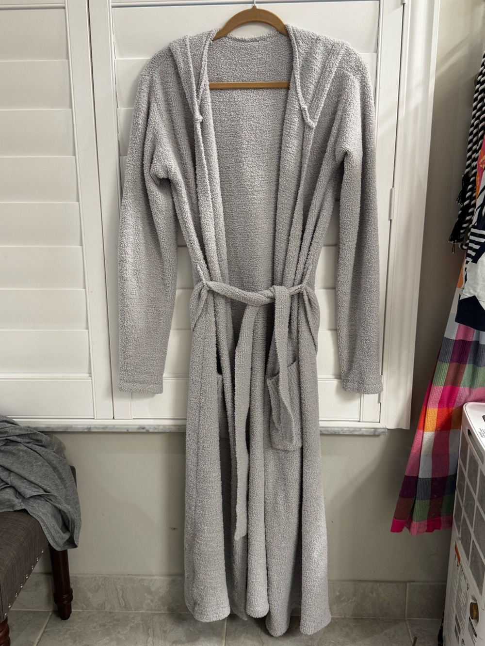 P'tula Light Gray Plush Hooded Bath Robe